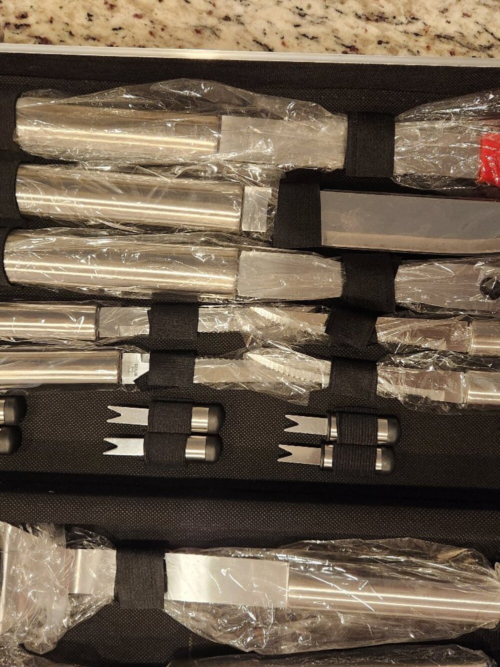 Sharper Image 18pc BBQ Grill Tool Set NWOT Stainless Steel Case